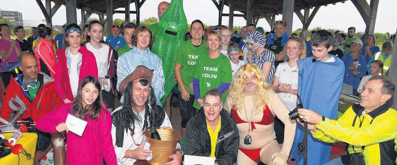 Runners don fancy dress for Taunton parkrun anniversary